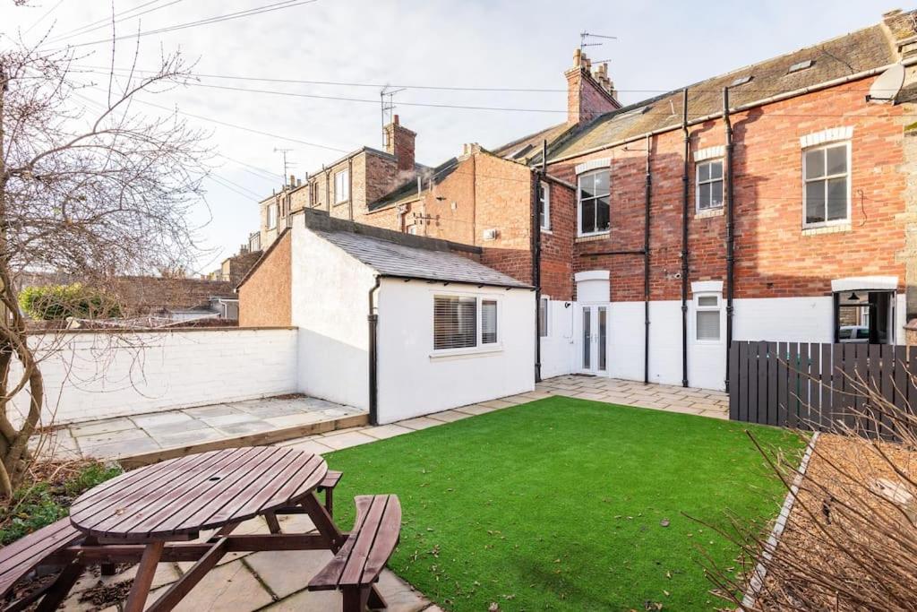 Apartment - 5 Min Walk To Centre *